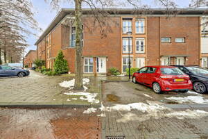 Lijsterbeswede 79 BARENDRECHT Lijsterbeswede 79 BARENDRECHT