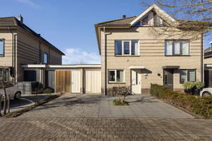 Bezeel 43 RHOON Bezeel 43 RHOON